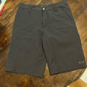 Oakley men’s shorts. Size 30